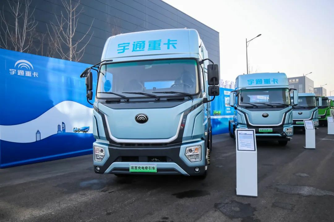 12款新品重磅發(fā)布!宇通向“新”而行繪藍圖 12款新品重磅發(fā)布!宇通向“新”而行繪藍圖