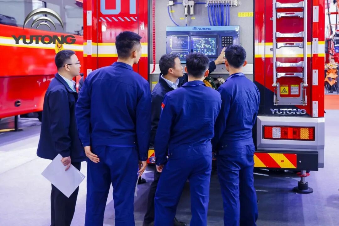 科技賦能實戰！宇通專用車亮相第二十一屆國際消防展
