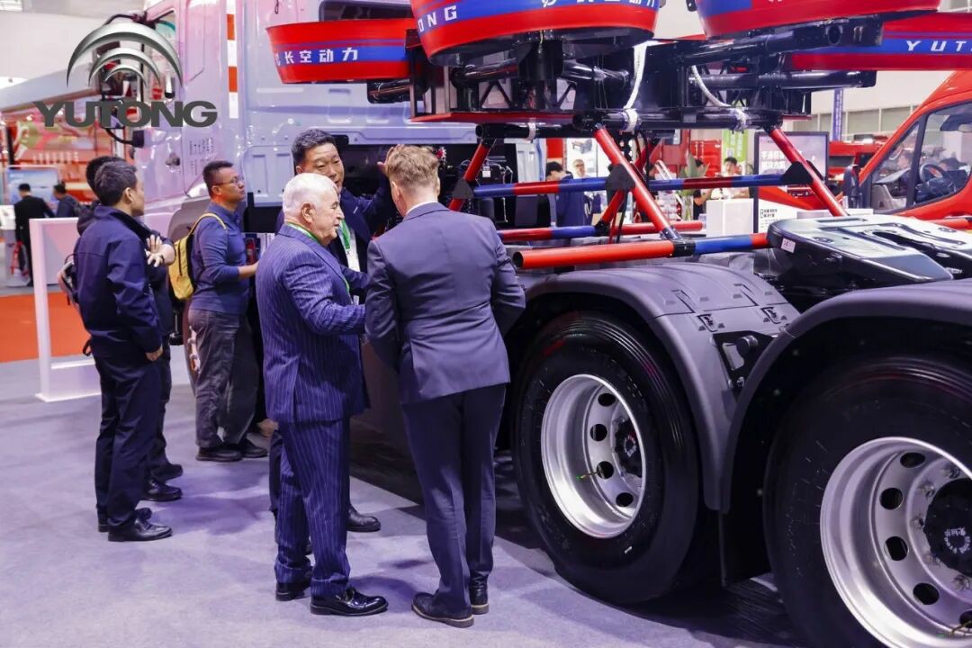 科技賦能實戰！宇通專用車亮相第二十一屆國際消防展