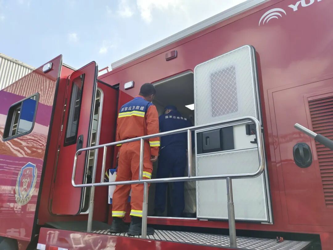 貼近實戰,高效保障!宇通專用車參加第十三屆全國礦山救援技能競賽裝備展 貼近實戰,高效保障!宇通專用車參加第十三屆全國礦山救援技能競賽裝備展