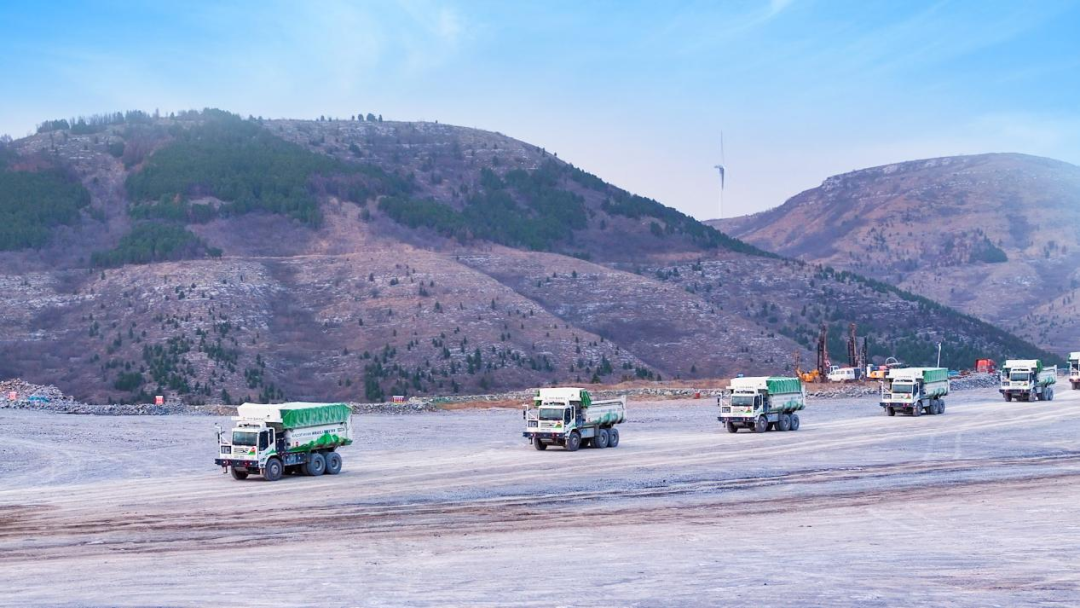 宇礦同行|宇通礦卡受邀參加全球礦業電氣化峰會，共繪零碳智慧礦山新藍圖！