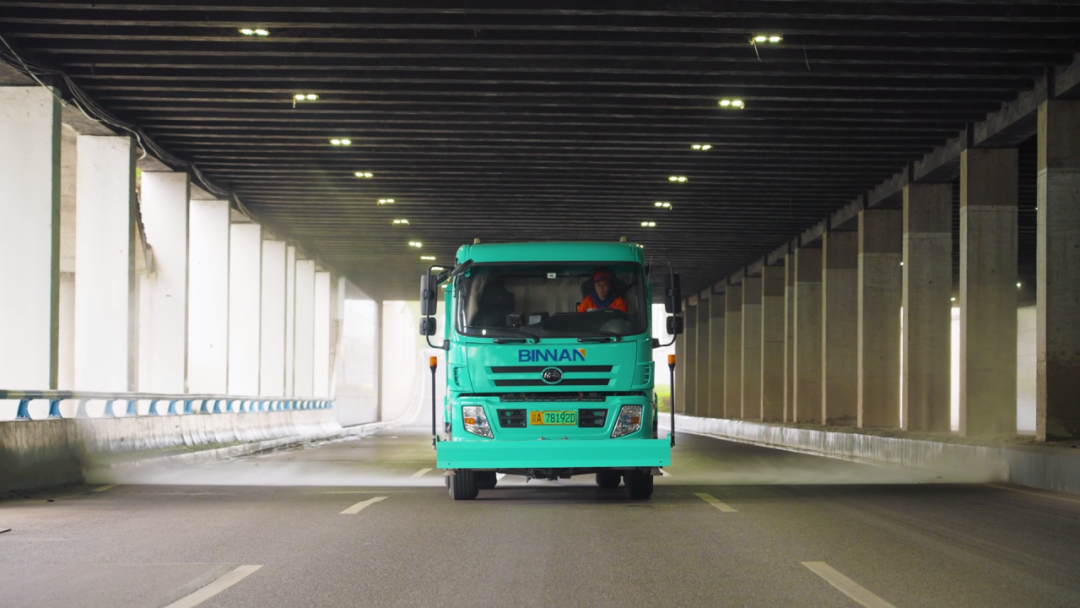 宇通新能源環衛┃再繪重慶綠水青山間的城市答卷 宇通新能源環衛┃再繪重慶綠水青山間的城市答卷